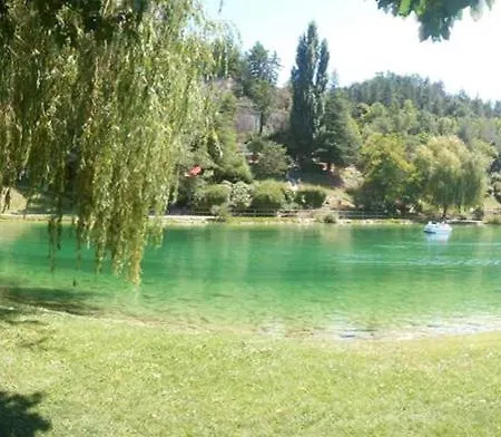 Tres Bel Avec Piscine