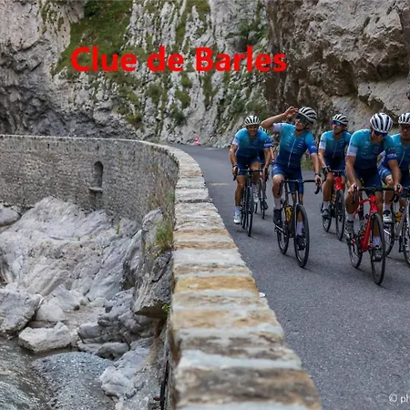 Tres Bel Avec Piscine דירה